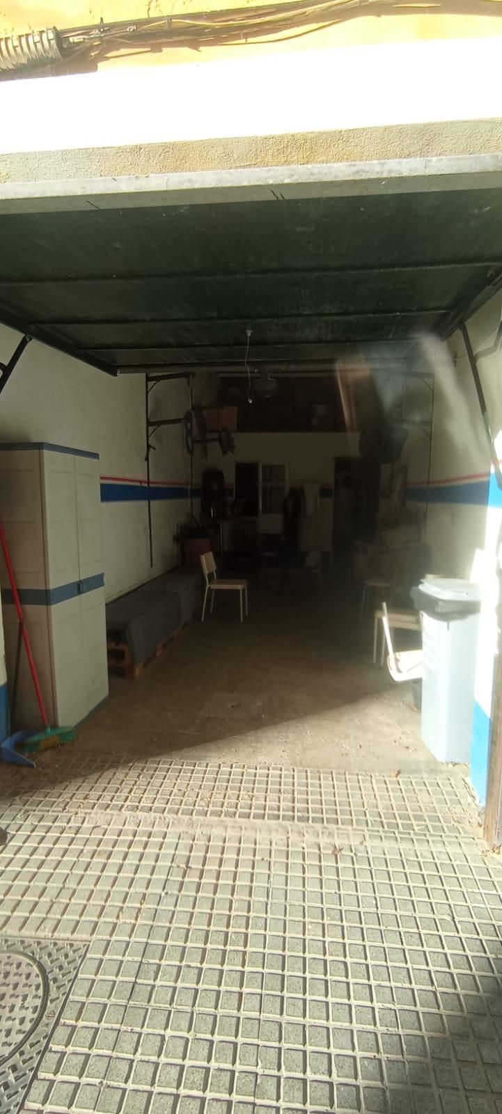 Premises for sale in  Cádiz Capital