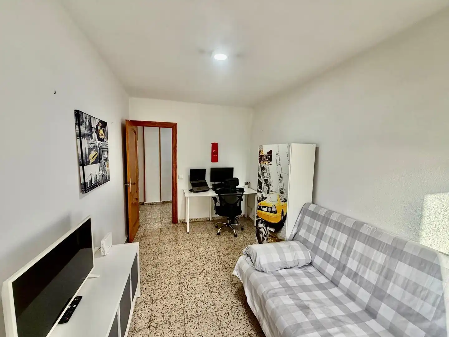Wohnzimmer von Wohnung zum Verkauf in Málaga mit Klimaanlage, Privatgarten und Möbliert