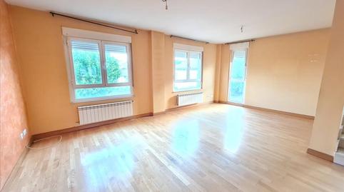 Photo 2 of Single-family semi-detached for sale in Sariegos, León