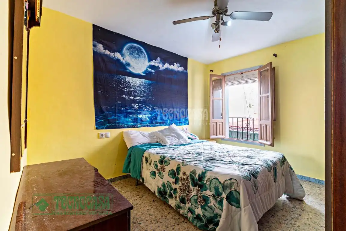 Houses for sale in Tolox