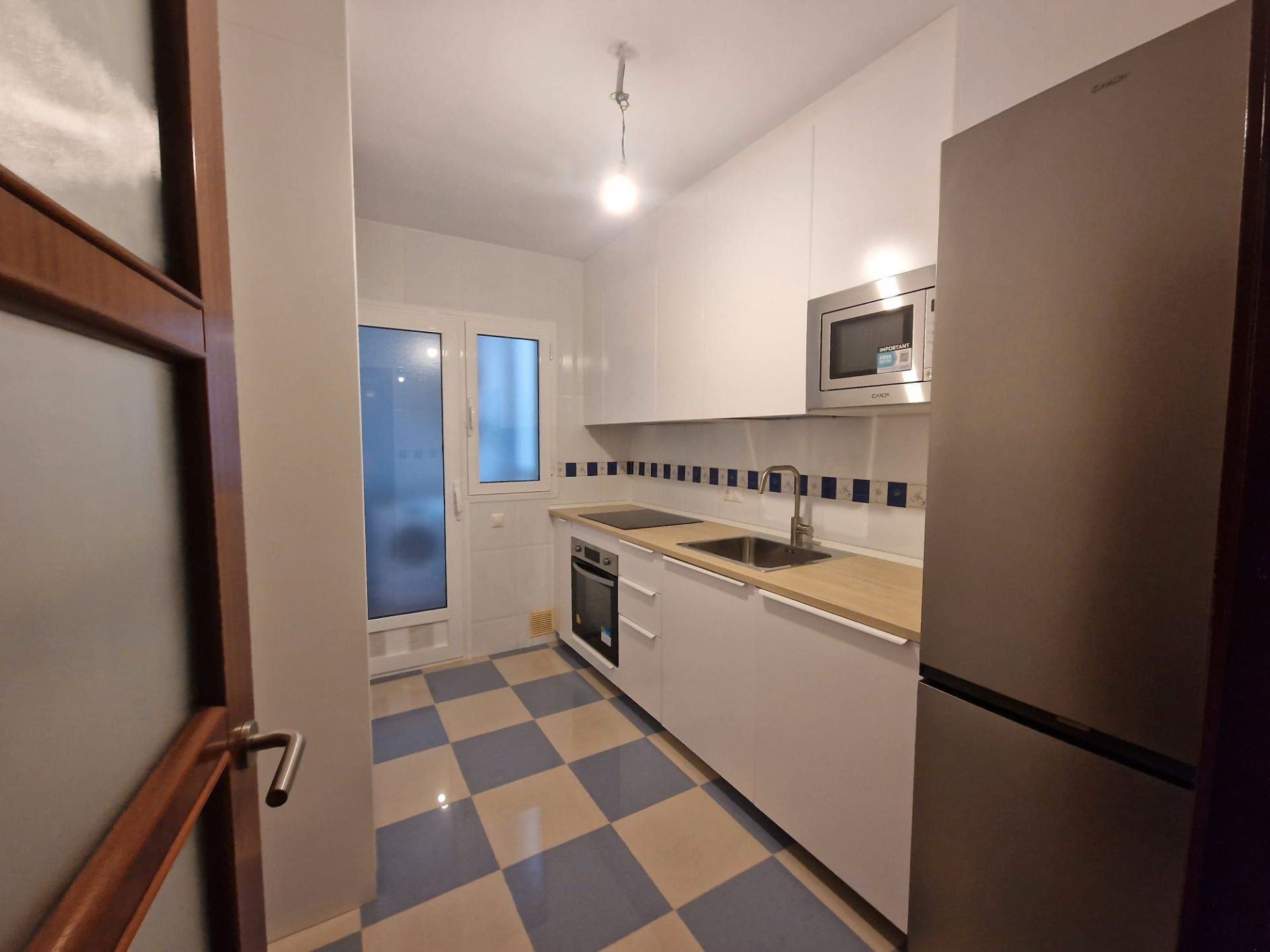 Kitchen of Flat for sale in Roquetas de Mar  with Air Conditioner, Furnished and Community pool