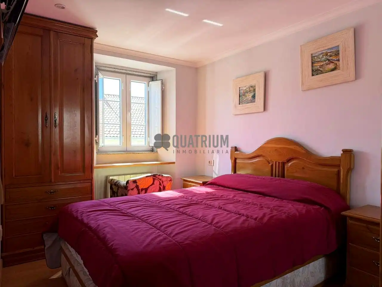 Flat for rent in Rúa das Carretas, Casco Histórico