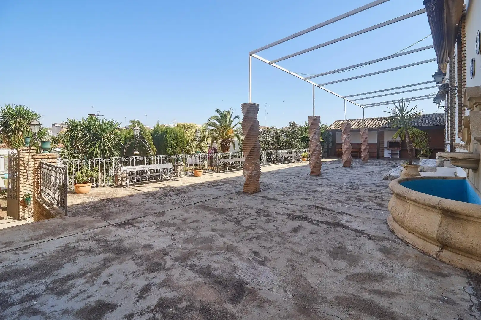 Terraza de Nave industrial en venta en Aguilar de la Frontera