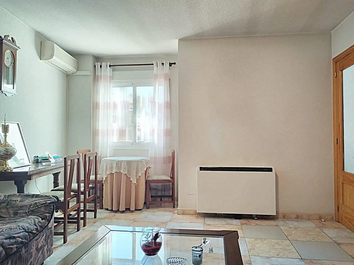 Sala de estar de Piso en venta en Arganda del Rey con Aire acondicionado, Calefacción y Balcón
