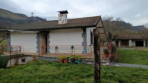 Foto 4 de Casa o chalet en venta en Barrio Uriondo, 11, Amurrio, Araba - Álava