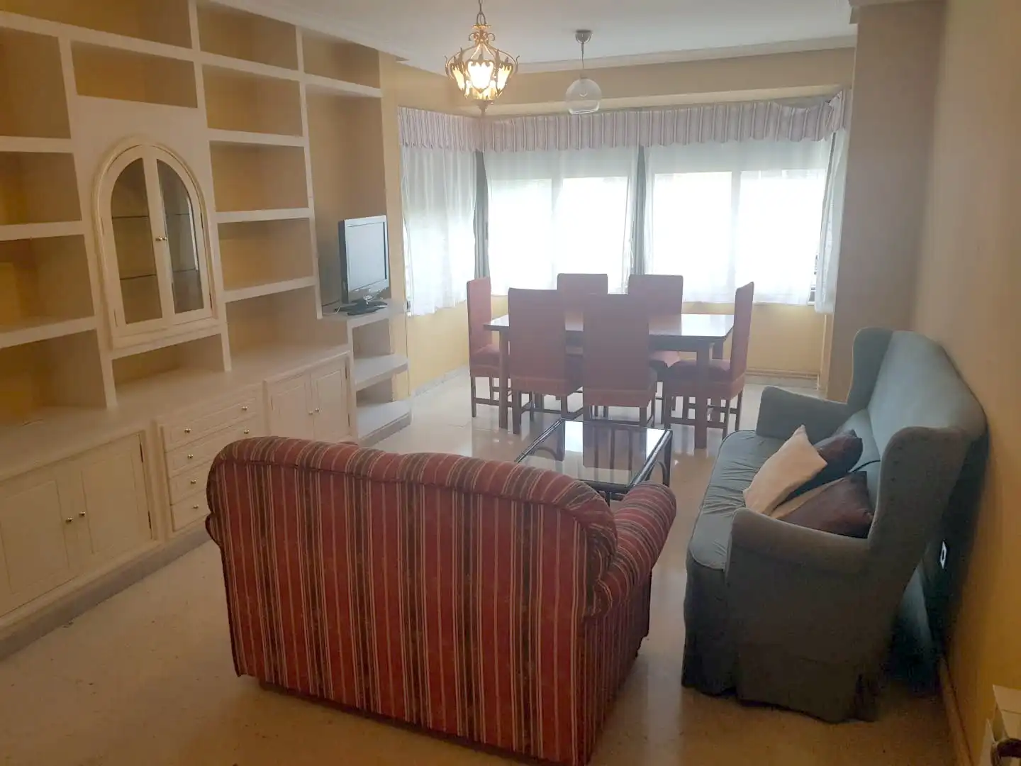Living room of Flat for rent in Cáceres  with Heating, Terrace and Furnished