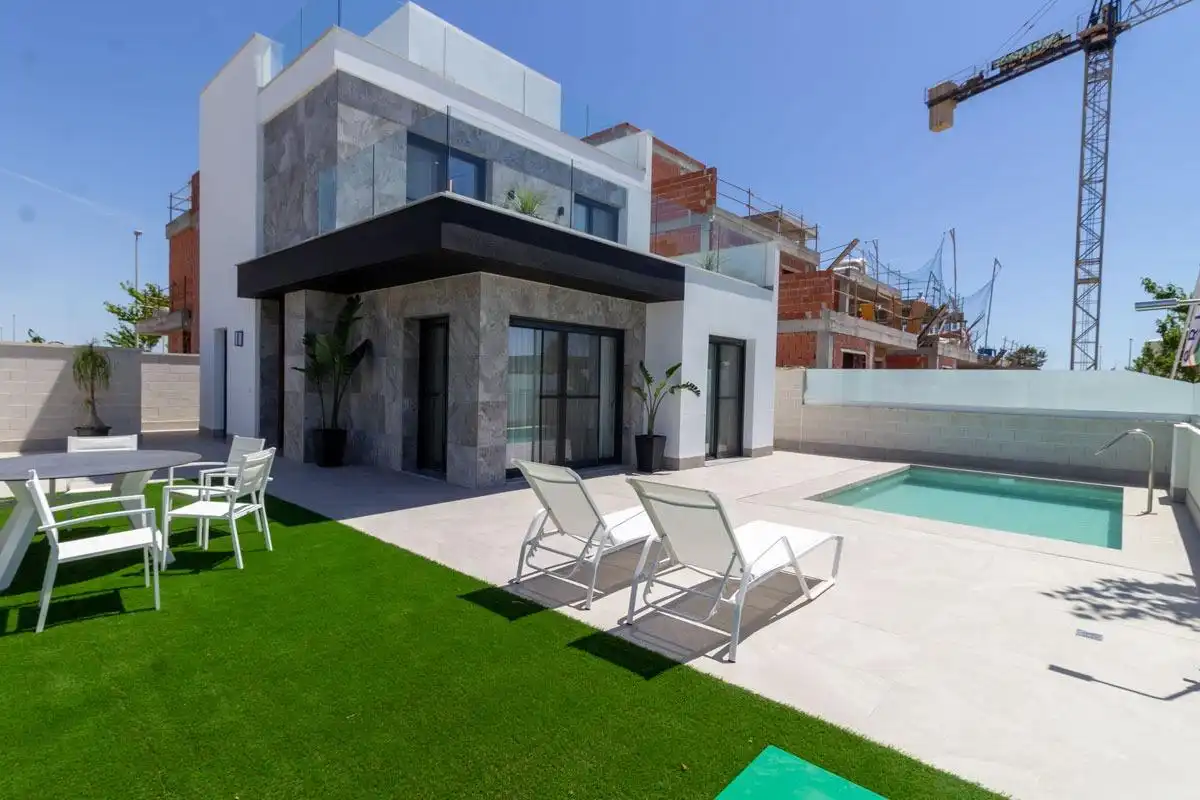 Villa avec piscine à vendre à Pilar de la Horadada ciudad