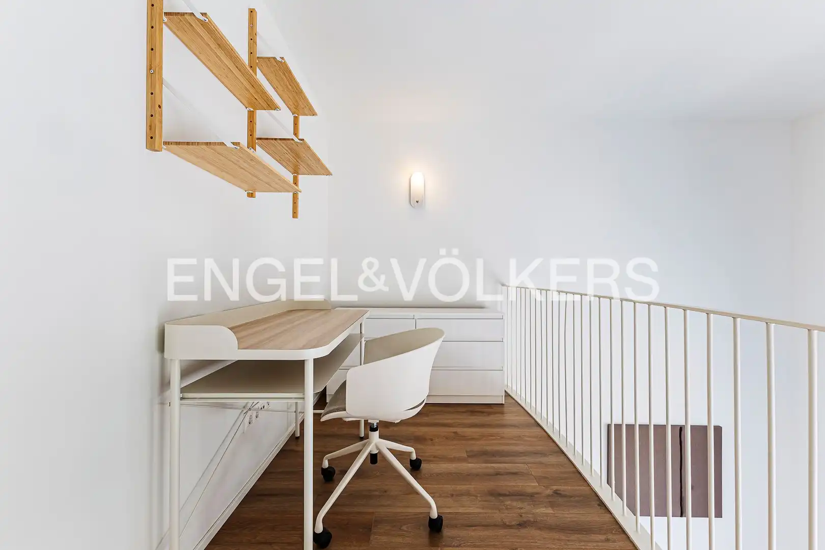 Balcony of Duplexes for rent in Barcelona  with Air Conditioner, Heating and Private garden