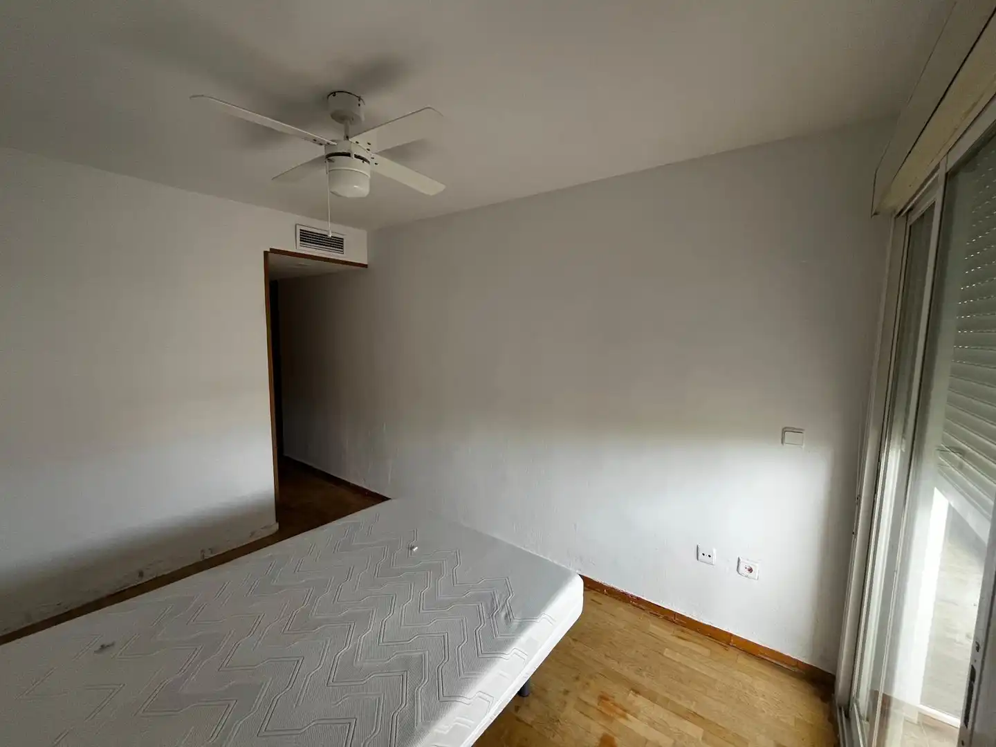 Habitación de Piso en venta en Murcia con Aire acondicionado, Calefacción y Parquet