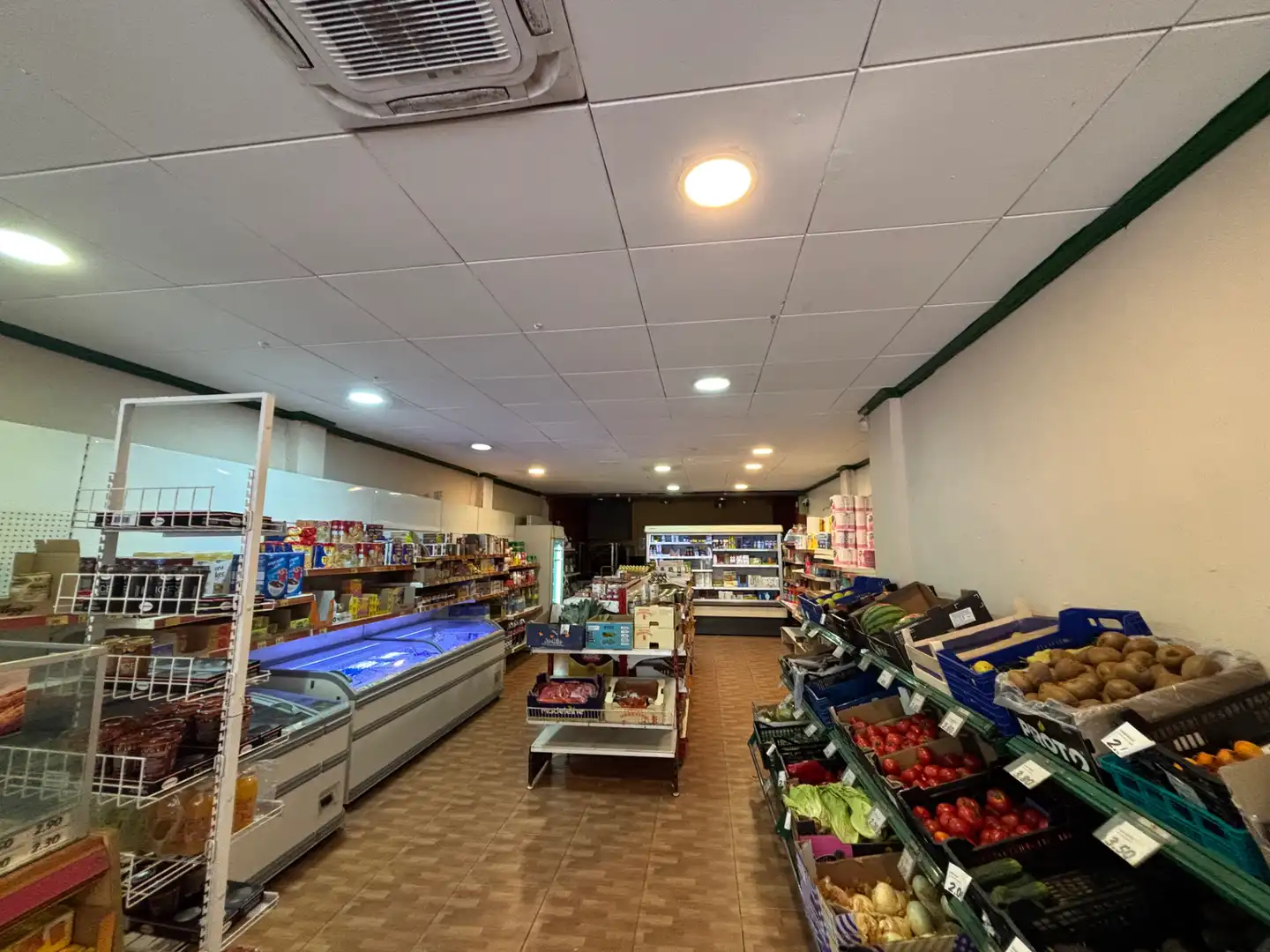 Business premises for sale in Carrer l'Església 22