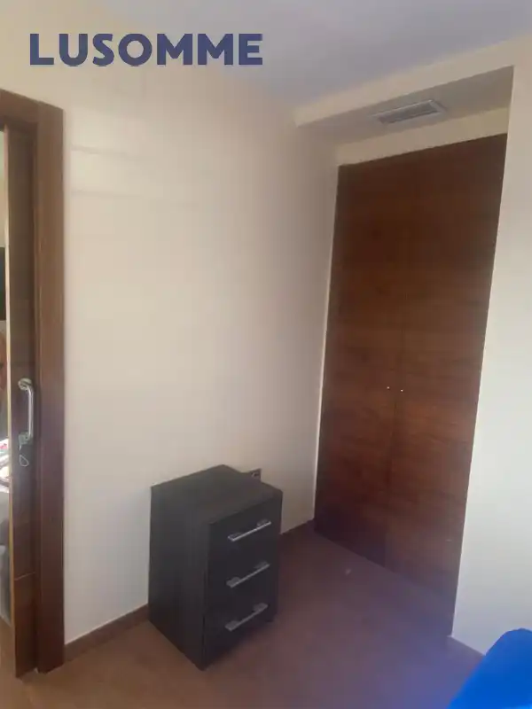 Habitación de Planta baja en venta en Valencia con Aire acondicionado y Horno