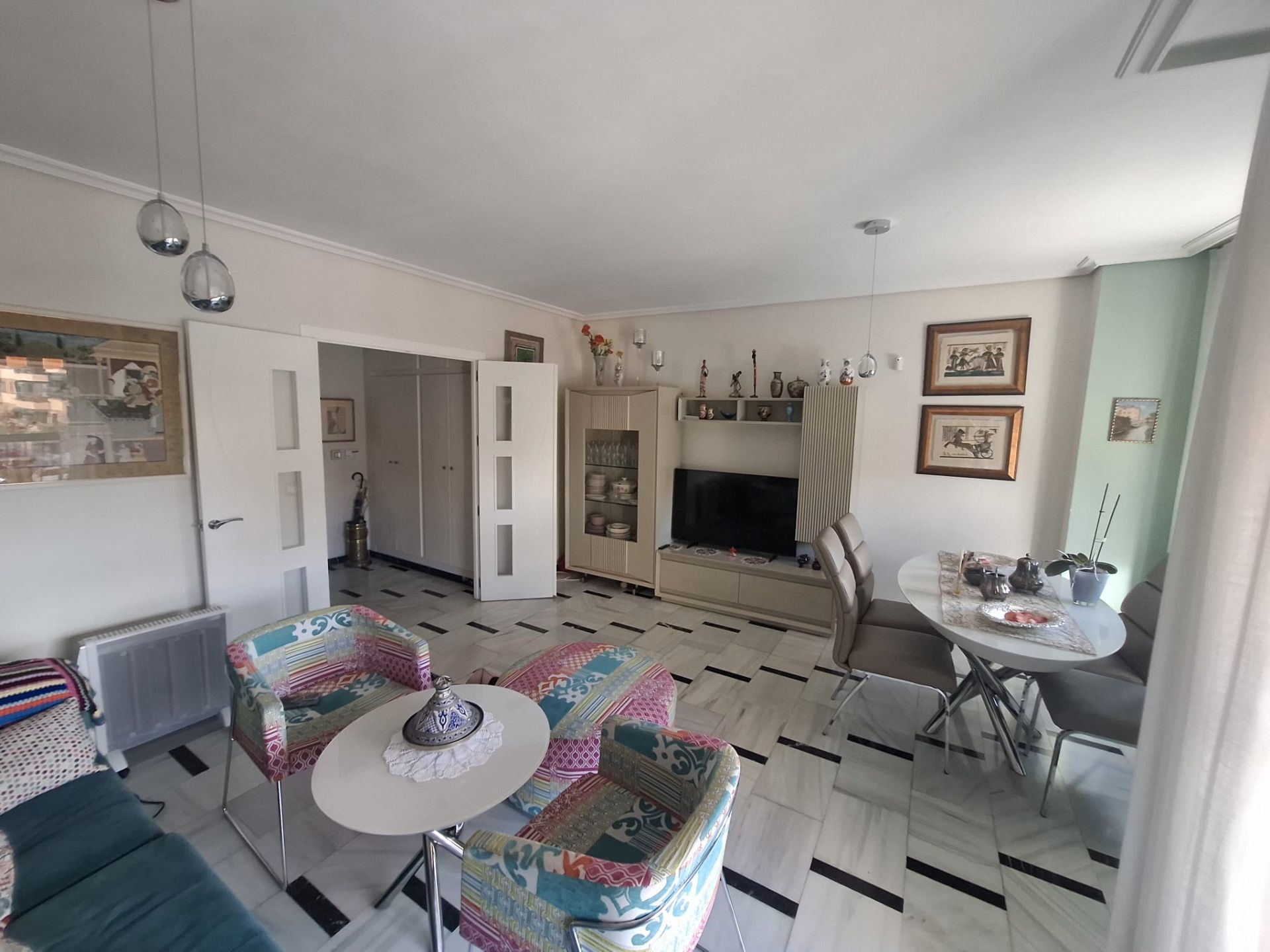 Sala d'estar de Pis en venda en  Córdoba Capital amb Aire condicionat, Calefacció i Terrassa