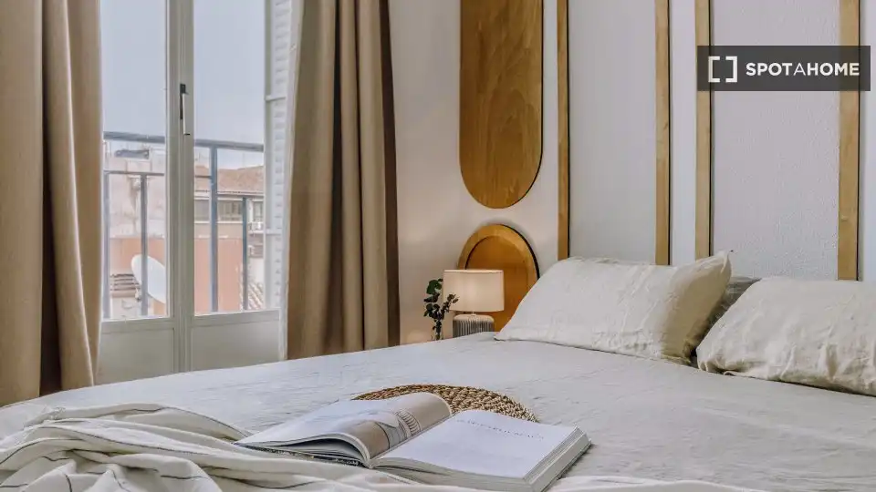 Habitación de Piso de alquiler en Madrid con Aire acondicionado, Calefacción y Amueblado
