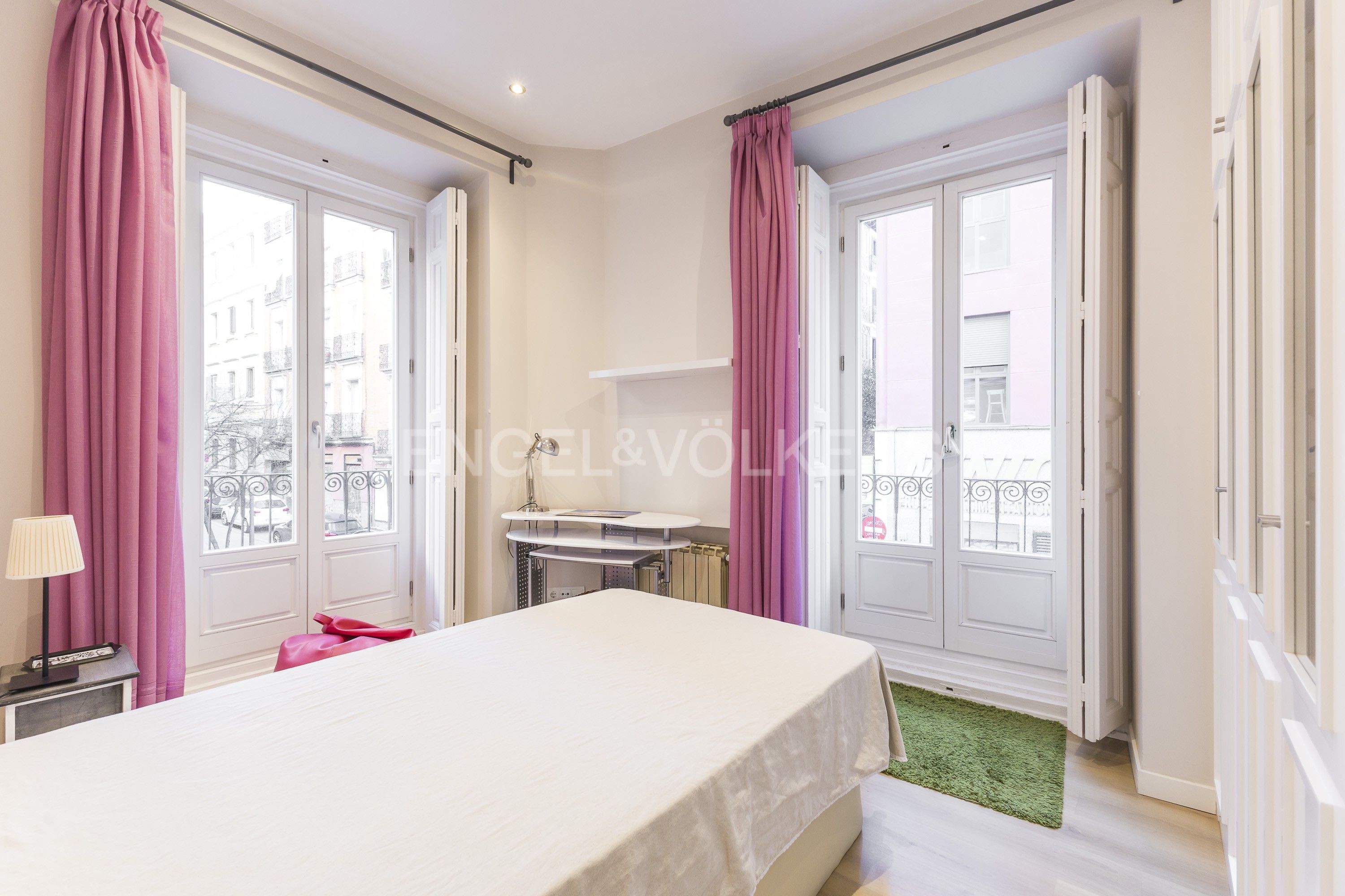 Dormitori de Apartament en venda en  Madrid Capital amb Aire condicionat, Calefacció i Traster