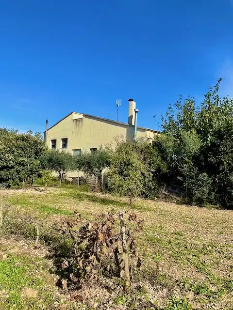 Vista exterior de Finca rústica en venda en Sant Martí Sarroca amb Calefacció, Terrassa i Traster