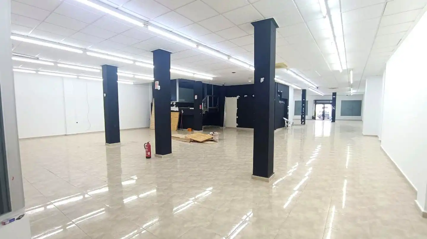 Business premises for sale in Doctor Artero Guirao, imagen 12