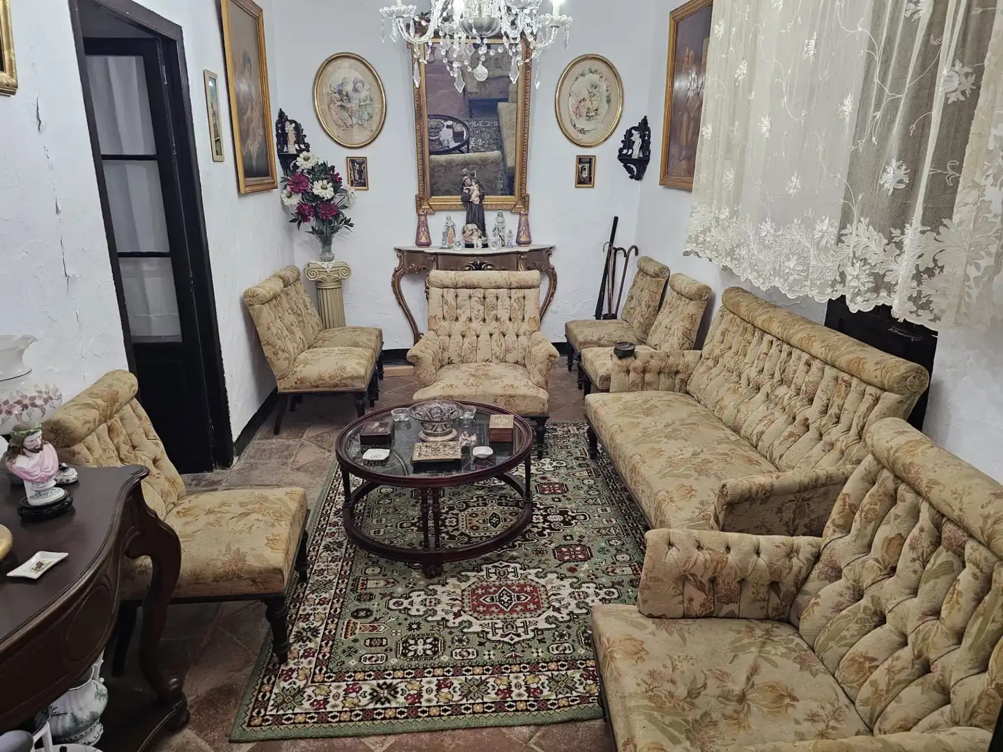 Sala d'estar de Casa o xalet en venda en Benamocarra amb Terrassa i Moblat