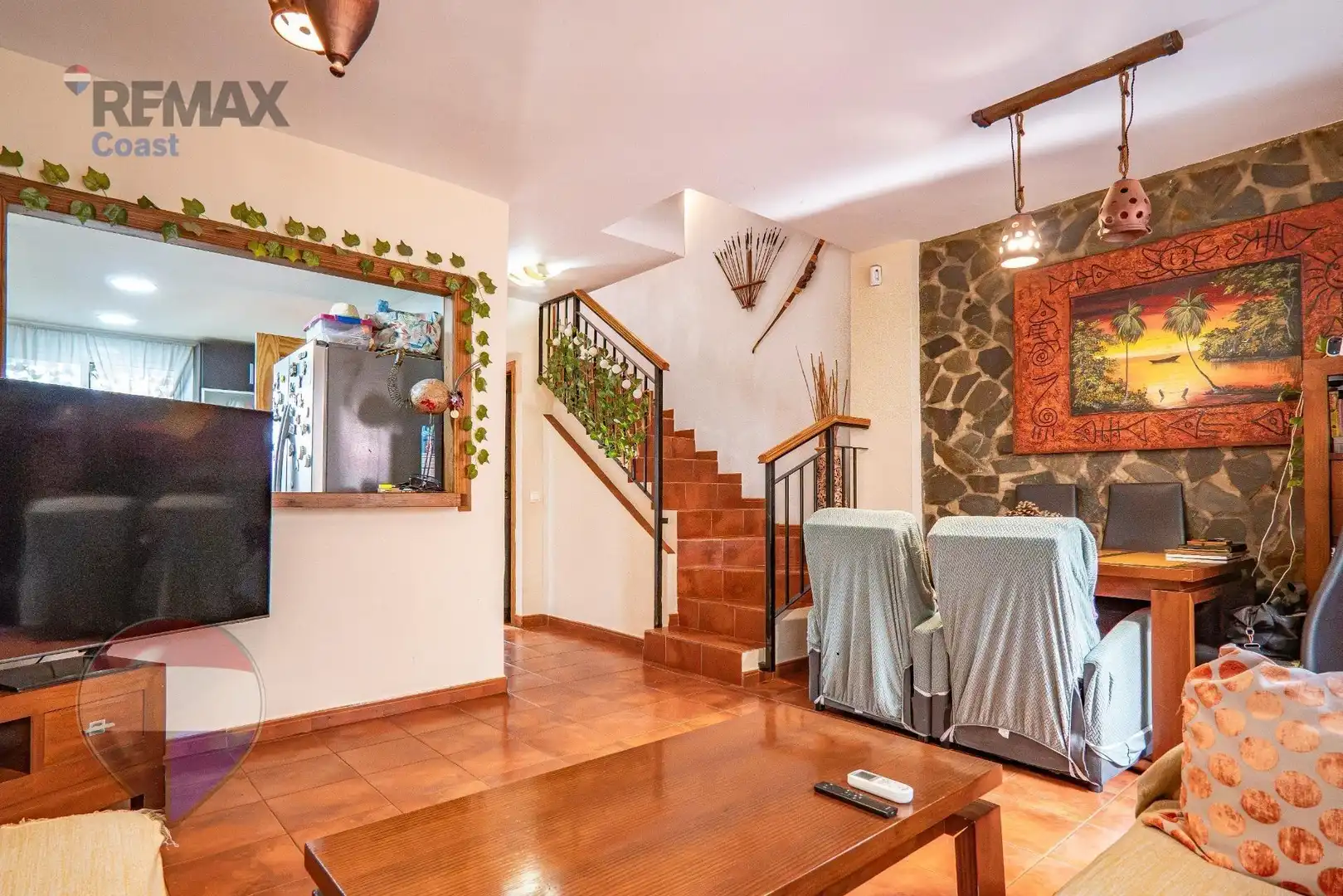 Sala d'estar de Casa adosada en venda en Cártama amb Piscina comunitària