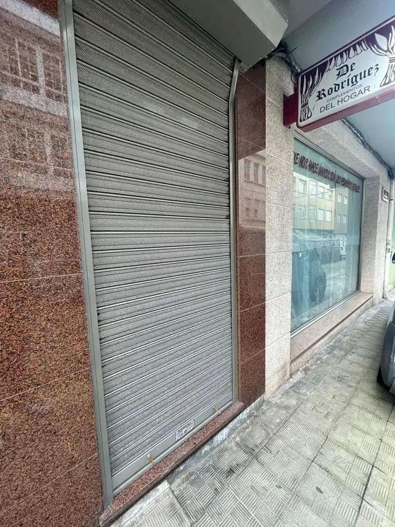 Local comercial en venta en Calle Río Mandeo 5, imagen 18