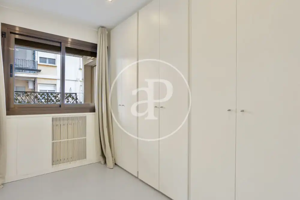 Schlafzimmer von Wohnung zur Miete in Valencia mit Klimaanlage, Heizung und Abstellraum