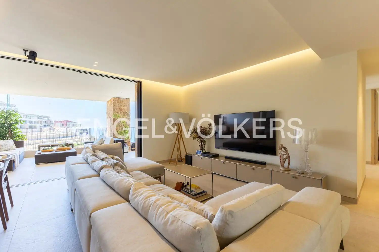 Sala d'estar de Pis en venda en Oropesa del Mar / Orpesa amb Aire condicionat, Calefacció i Jardí privat