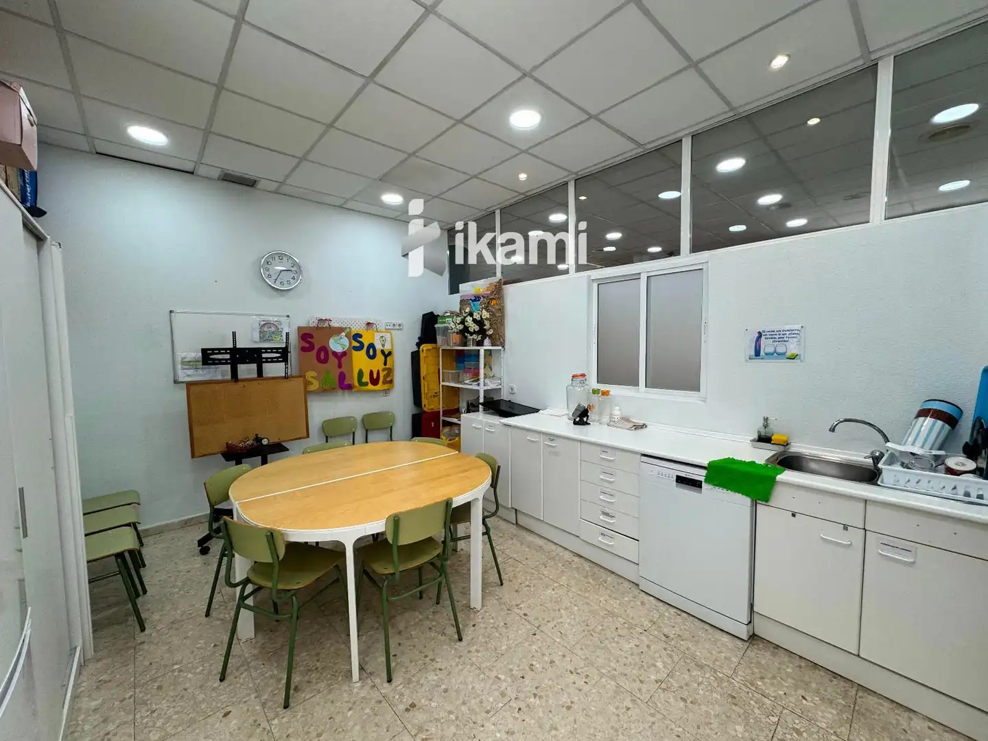 Local en venta en Rosa Luxemburgo