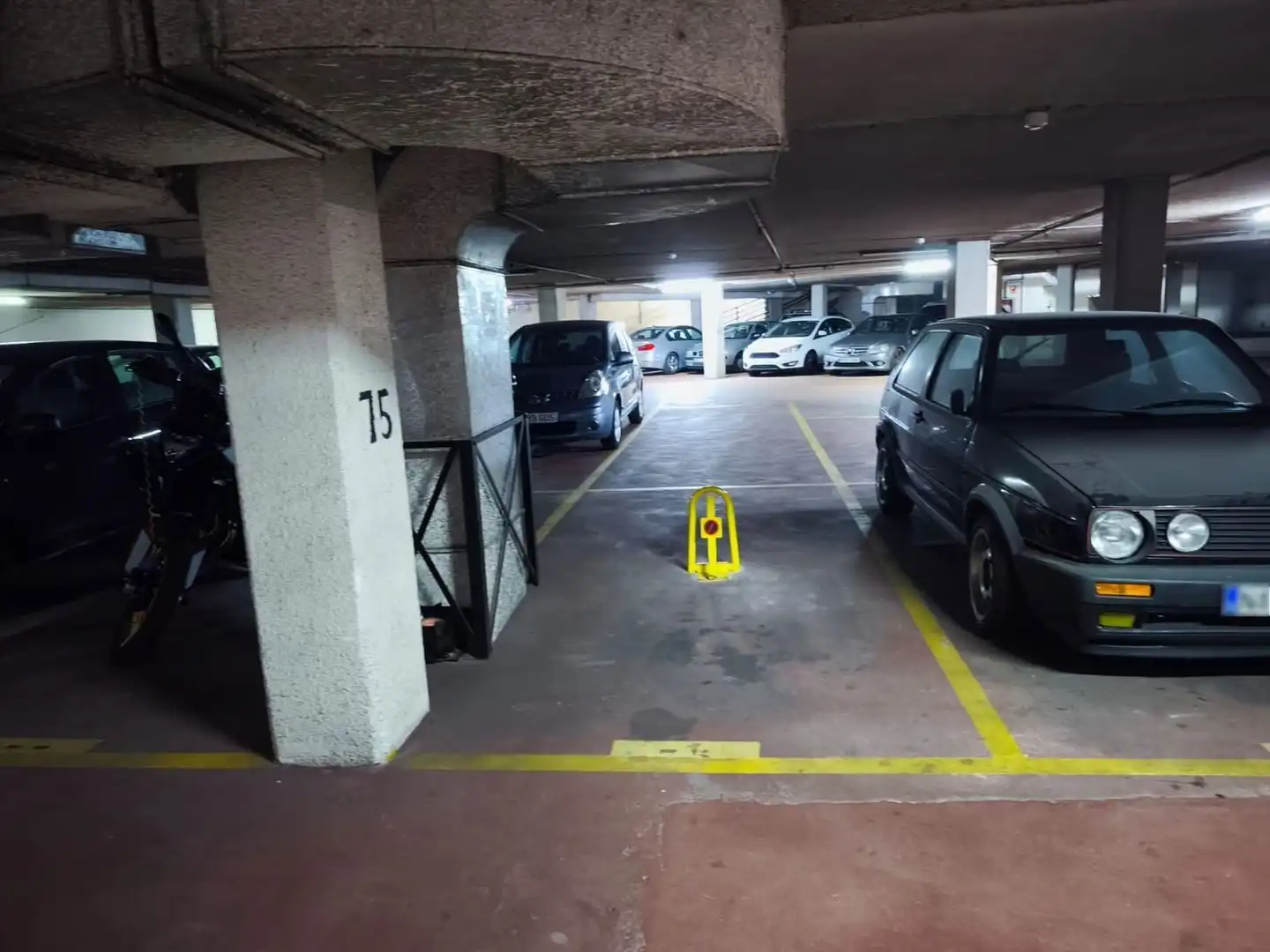 Aparcament de Garatge en venda en  Pamplona / Iruña