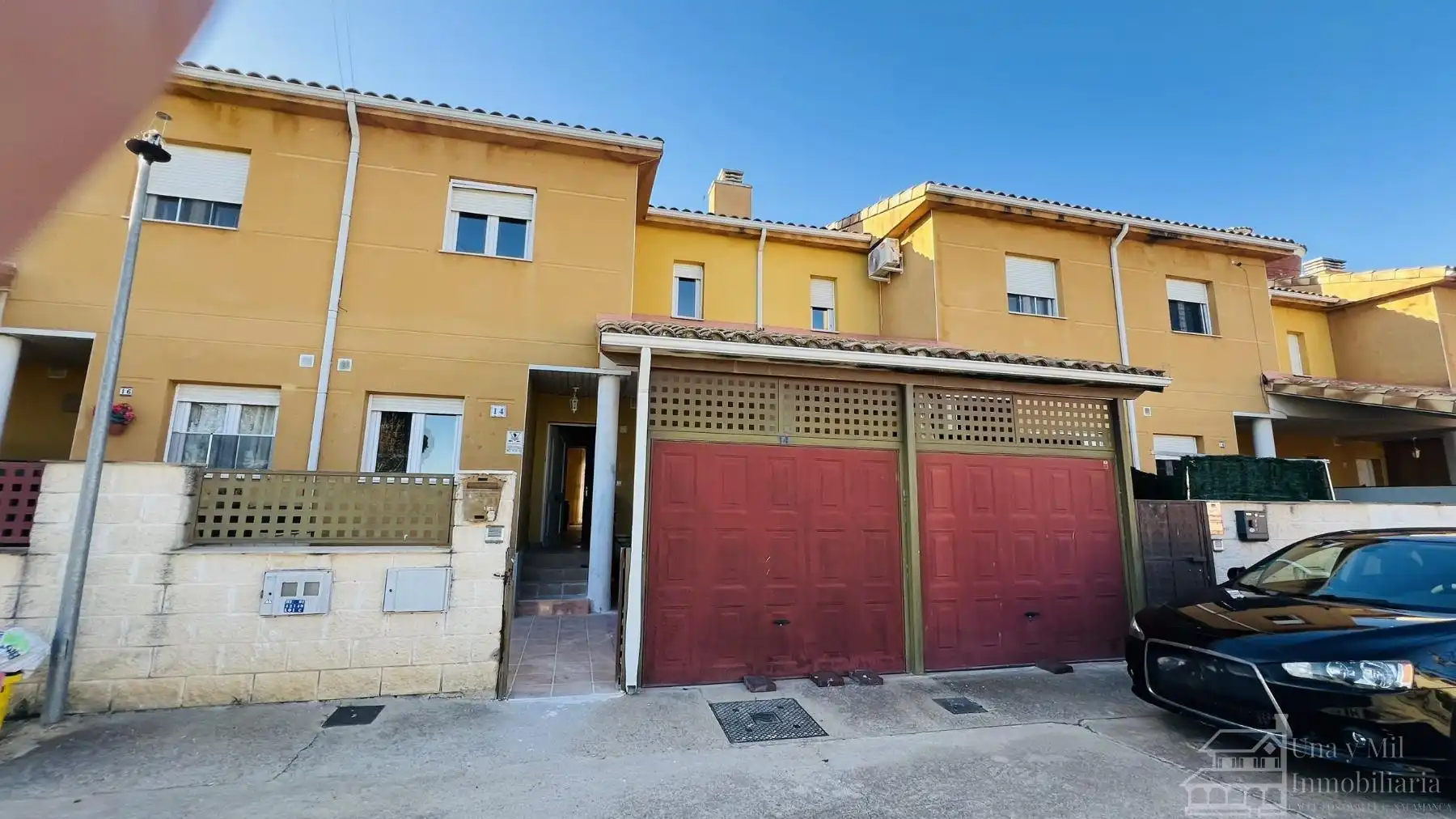 Vista exterior de Casa o xalet en venda en Parada de Arriba amb Calefacció, Traster i Moblat