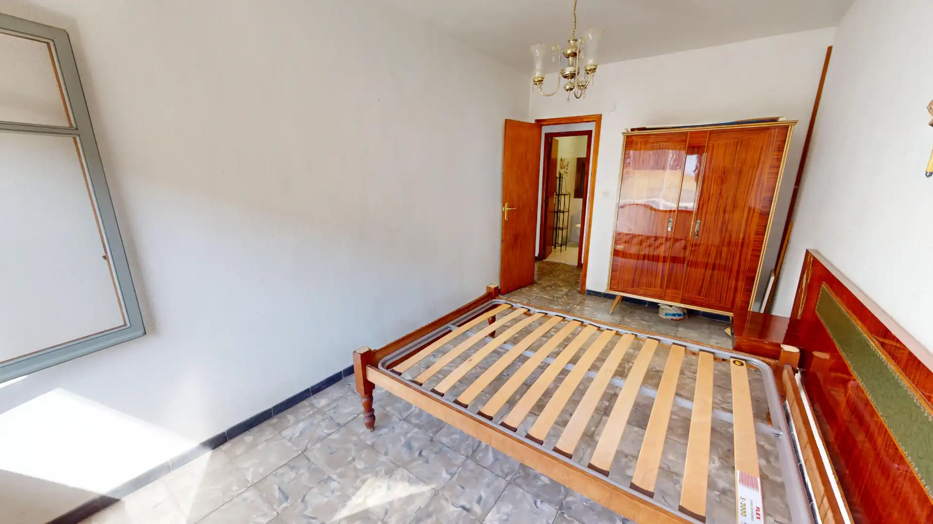 Habitación de Piso en venta en Alicante / Alacant con Terraza y Balcón