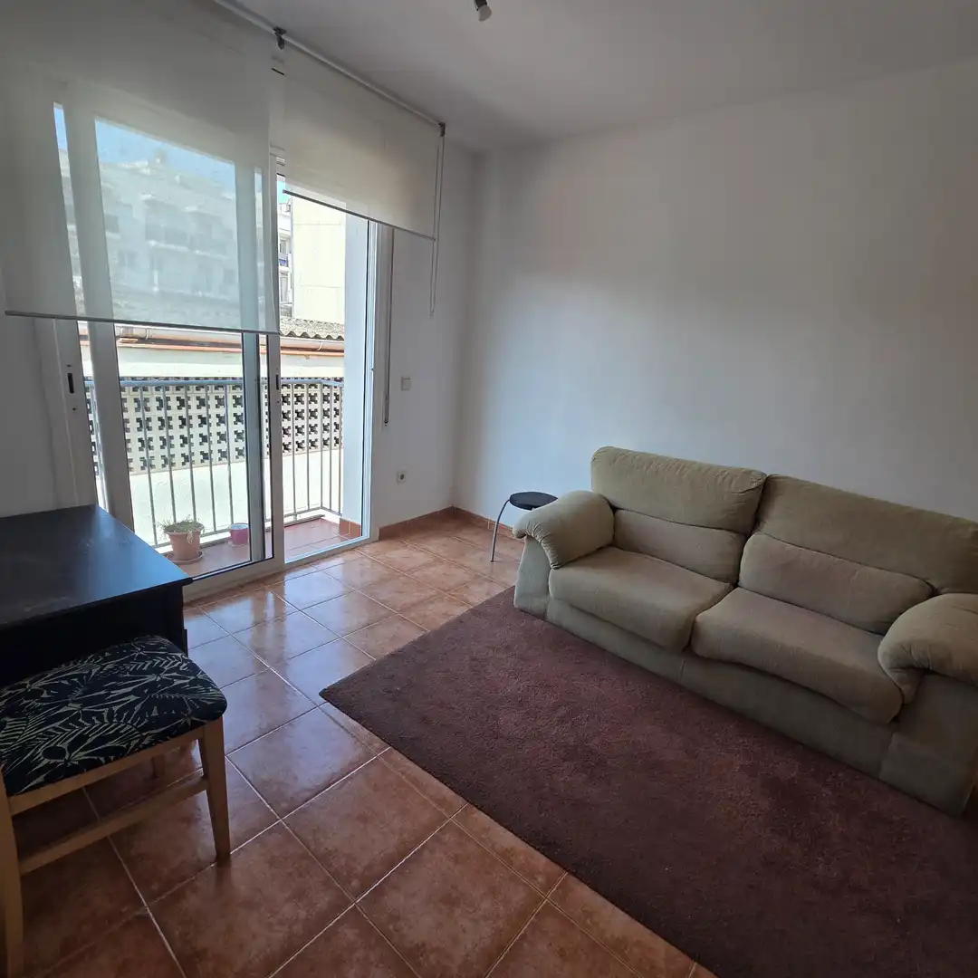 Sala de estar de Piso en venta en Blanes con Aire acondicionado, Calefacción y Amueblado