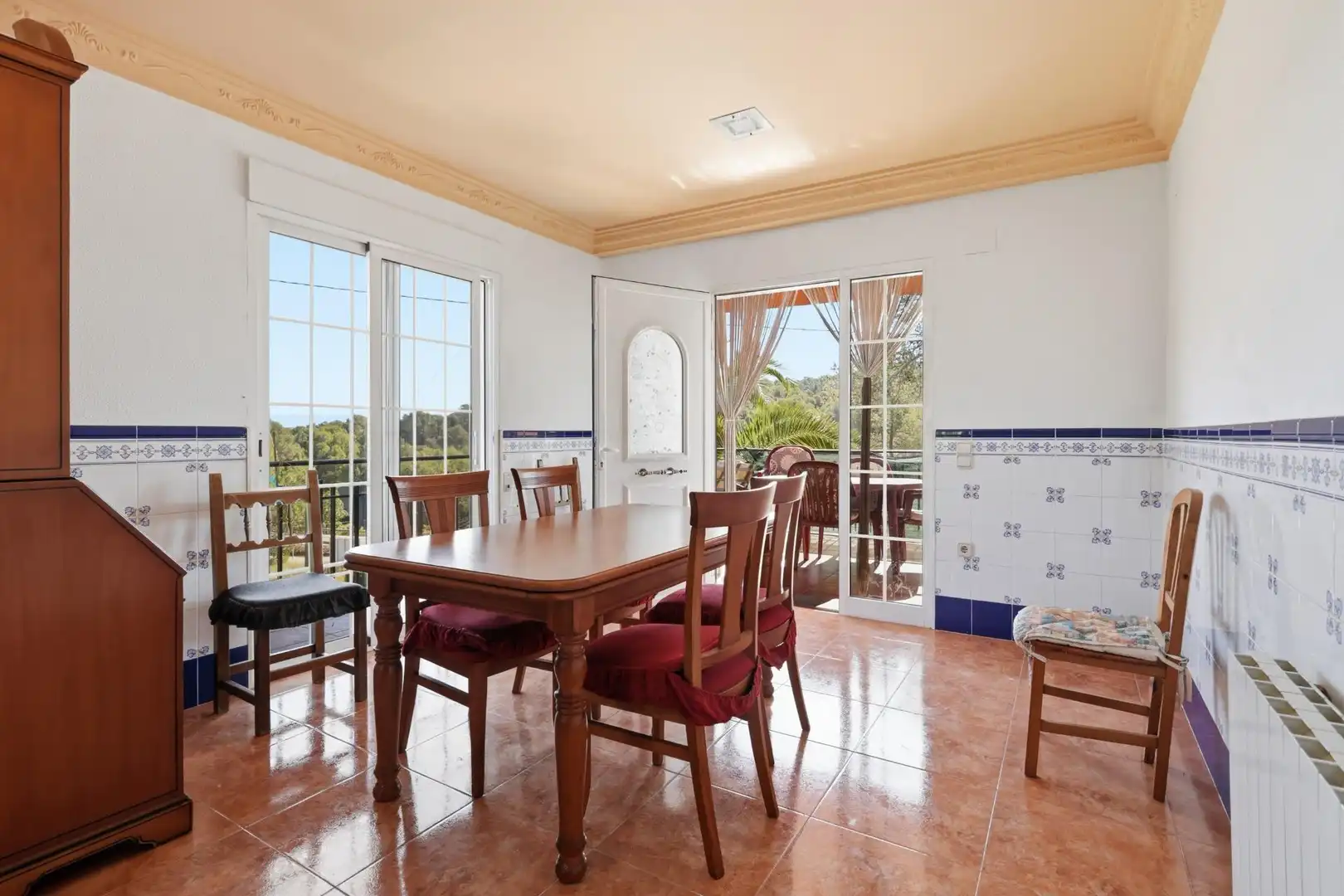 Comedor de Casa o chalet en venta en Vilamarxant con Aire acondicionado, Calefacción y Jardín privado