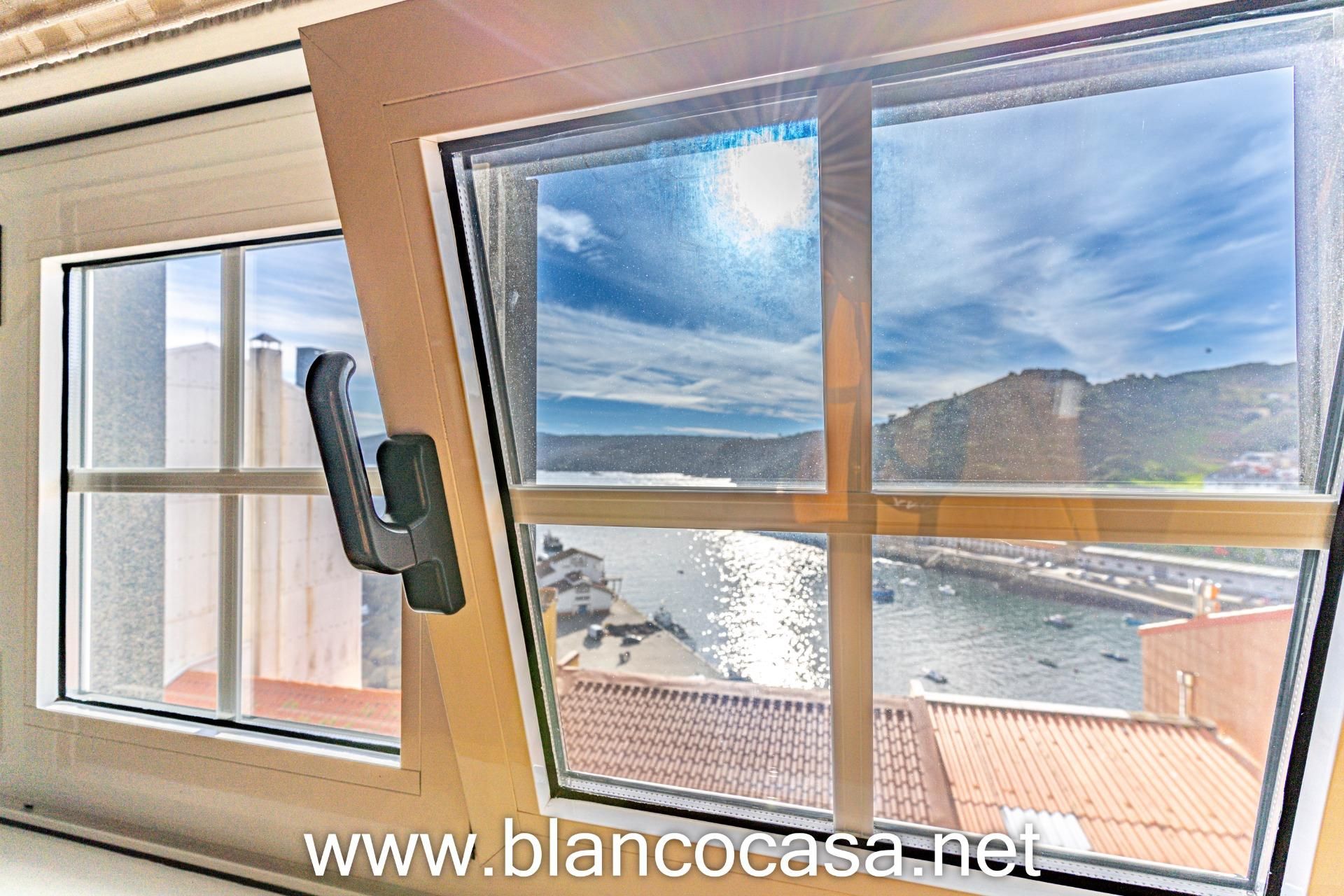 House or chalet for sale in Malpica de Bergantiños  with Heating and Storage room