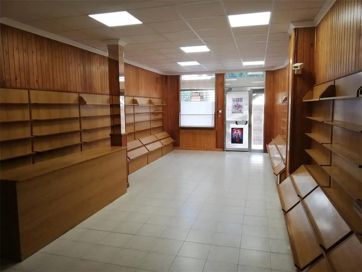Commercial properties for rent in Móra d'Ebre  with Air Conditioner and Furnished