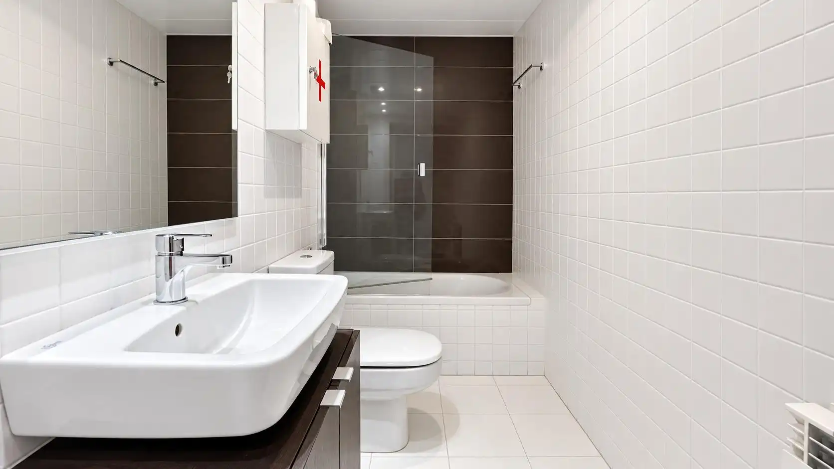 Baño de Planta baja de alquiler en Les Pinedes  