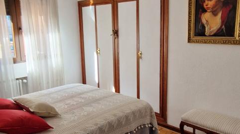 Foto 4 de Piso en venta en Salesas - Foncalada - Campoamor, Asturias