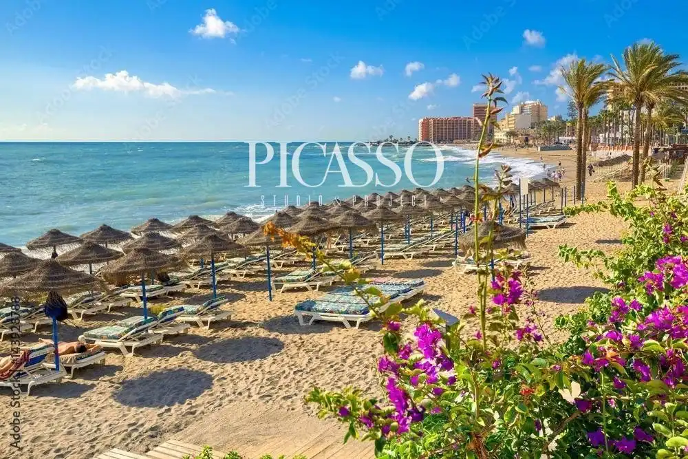 Flat with pool for sale in de la Costa del Sol, imagen 24