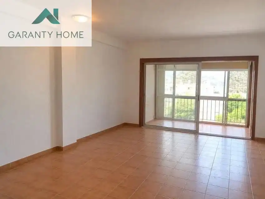 Piso con terraza en venta en Ciudad Jardín