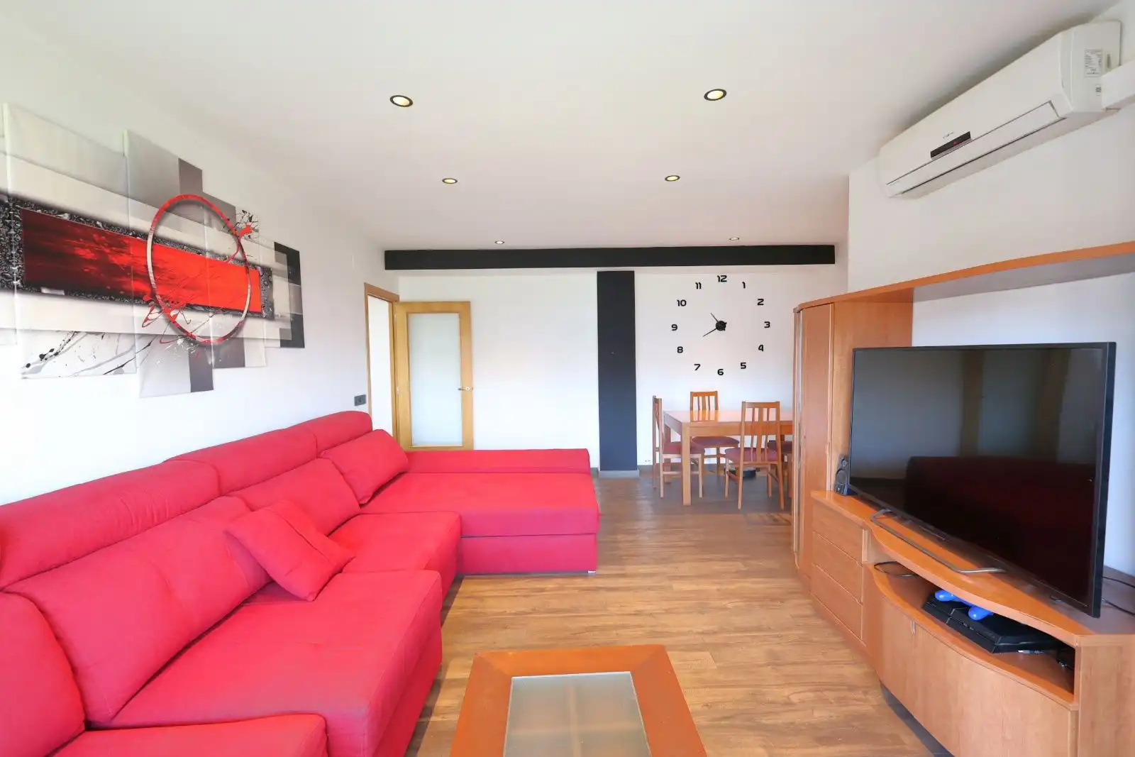 Sala d'estar de Pis en venda en El Vendrell amb Aire condicionat, Terrassa i Moblat