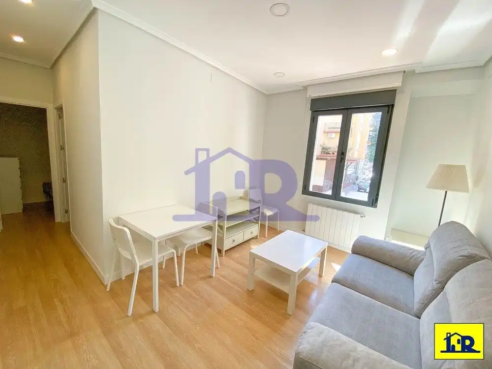 Piso de alquiler en FRAY LUIS DE LEON, Centro