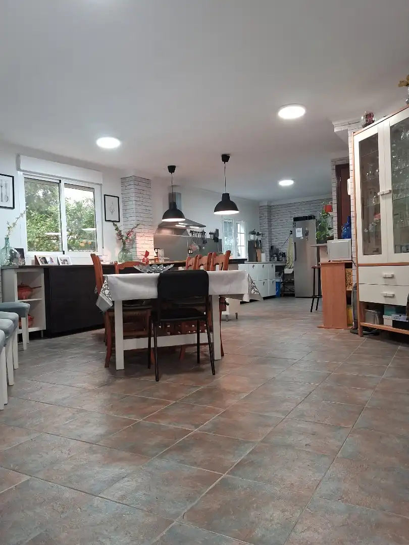 Cocina de Casa o chalet en venta en Castilleja de la Cuesta con Aire acondicionado, Calefacción y Jardín privado