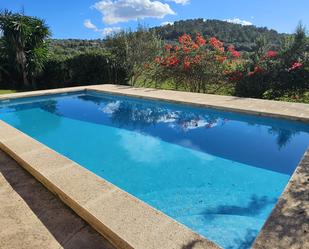 Piscina de Finca rústica de lloguer en Manacor amb Calefacció, Jardí privat i Terrassa