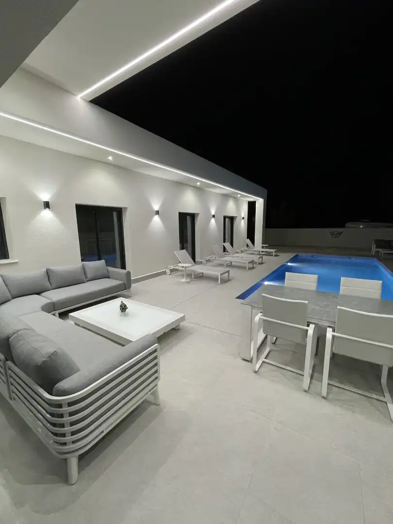 Casa amb piscina en venda a Carrer del Garrofer, imagen 6