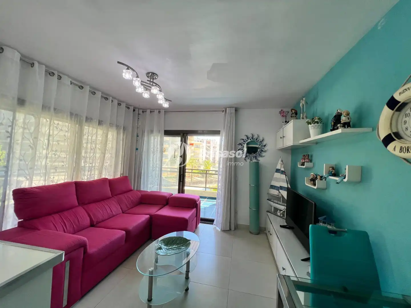 Living room of Flat for sale in Salou  with Air Conditioner, Terrace and Community pool