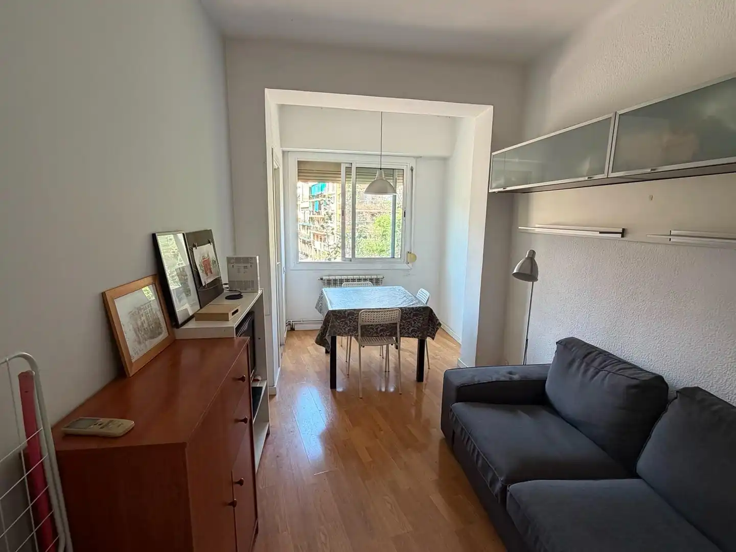 Piso con ascensor en venta en Calle Violant d'Hongria