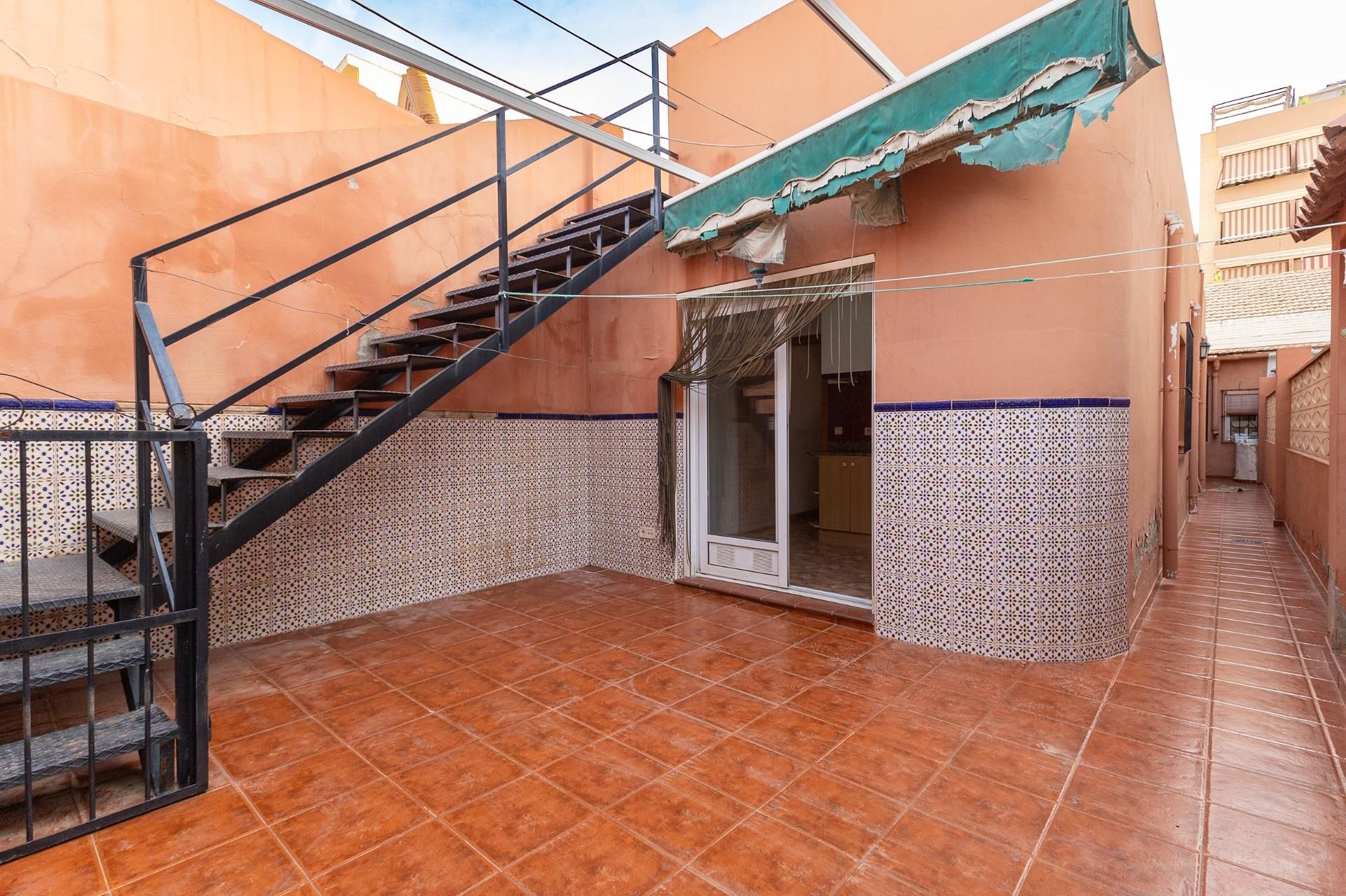 Terrassa de Casa o xalet en venda en San Vicente del Raspeig / Sant Vicent del Raspeig amb Aire condicionat