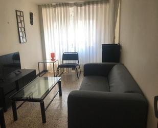Living room of Flat to rent in  Zaragoza Capital  with Heating, Furnished and Oven