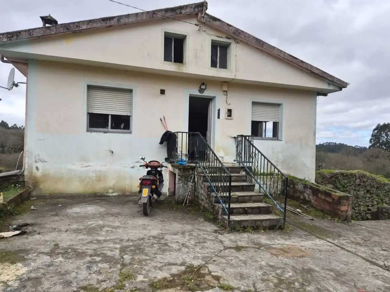 House with garden for sale in Calle Freira
