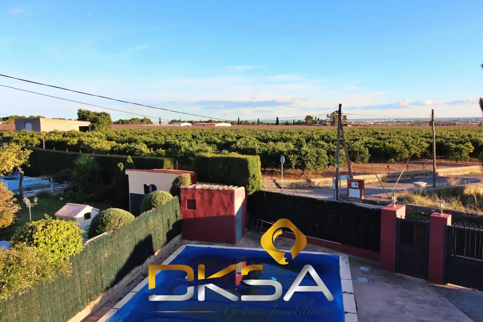 Vista exterior de Casa o chalet en venta en Castellón de la Plana / Castelló de la Plana con Aire acondicionado, Jardín privado y Terraza