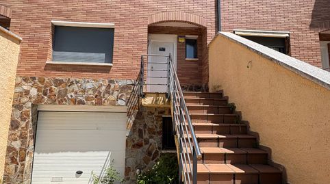 Foto 2 de Casa adosada en venta en Vallgorguina, Barcelona