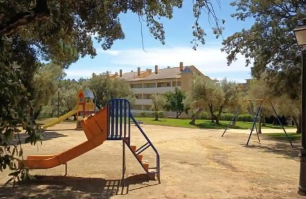 Aparcament de Planta baixa de lloguer en Marbella amb Aire condicionat, Terrassa i Piscina